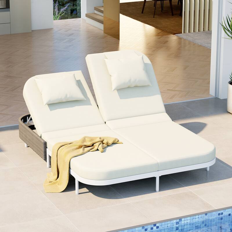 Stylish Patio Rattan Daybed with 5-Position Adjustable Backrest & Removable Cushions and Pillows - Beige&White