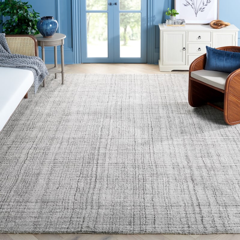 SAFAVIEH Handmade Abstract Harriette Rug - 2'3" x 8' Runner - Grey/Ivory
