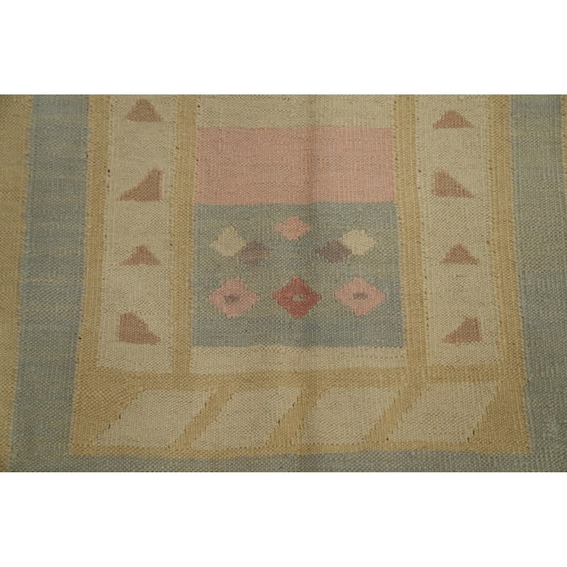 Hand Woven Oriental 100% Wool Carpet Southwestern Tribal Multi-Colored Kilim Area Rug - 6' 6'' X 4' 1''