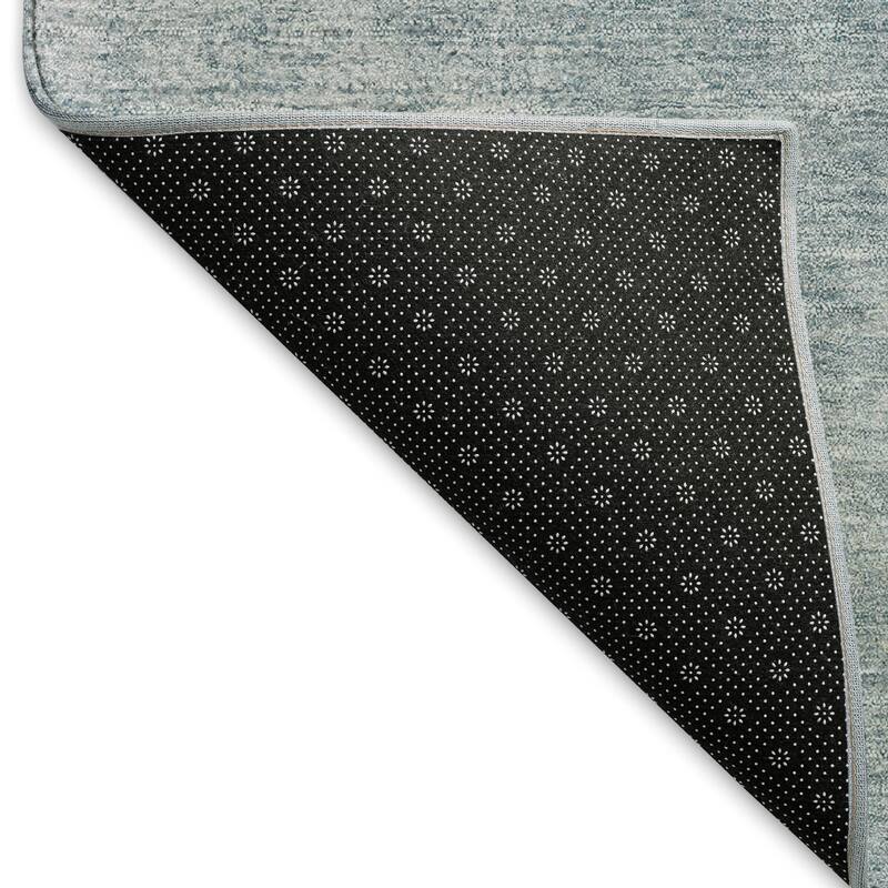 Machine Washable Indoor/ Outdoor Solid Contemporary Chantille Rug