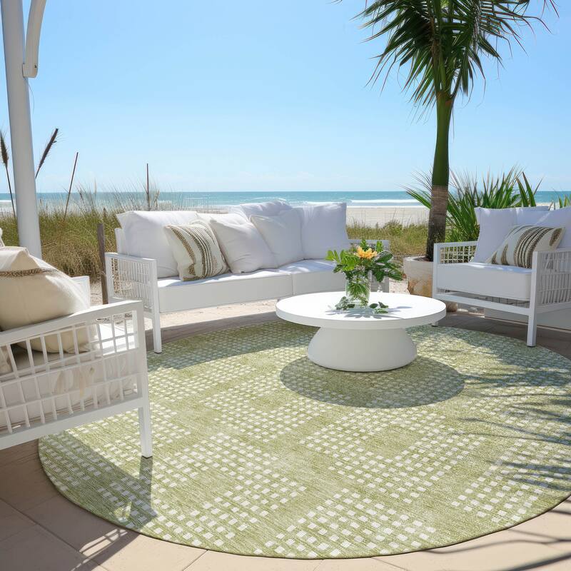 Machine Washable Indoor/ Outdoor Chantille Modern Houndstooth Rug - Aloe - 8' x 8'