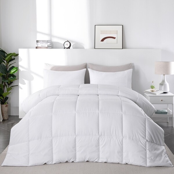 Lightweight Summer Down Alternative Duvet Comforter. Opens flyout.