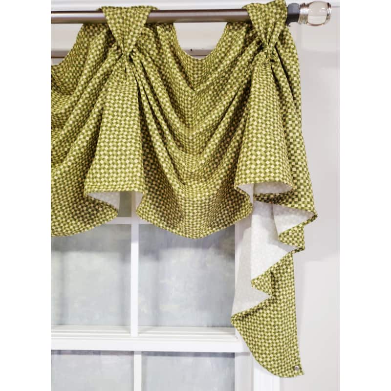 RLF Home Trellis 3-Scoop Victory Swag