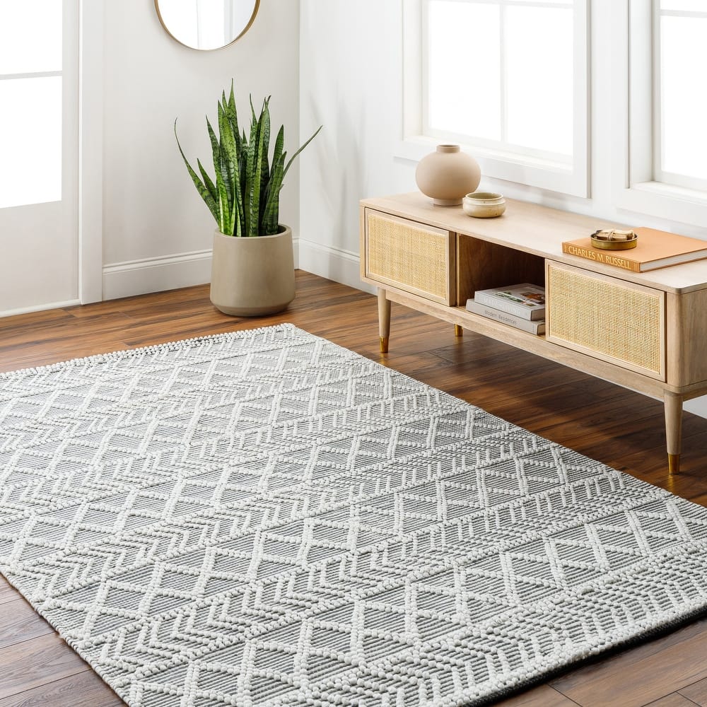 Nebay Country Area Rug