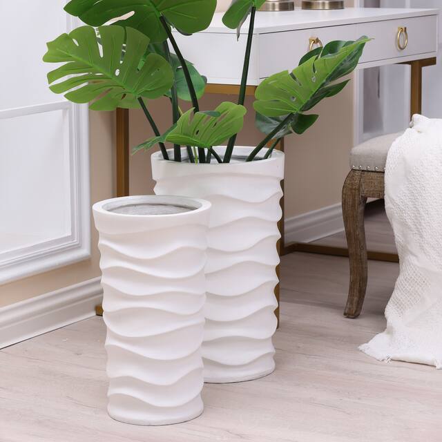 Reyis White Finish Tall Wavy Planters (Set of 2) by Havenside Home