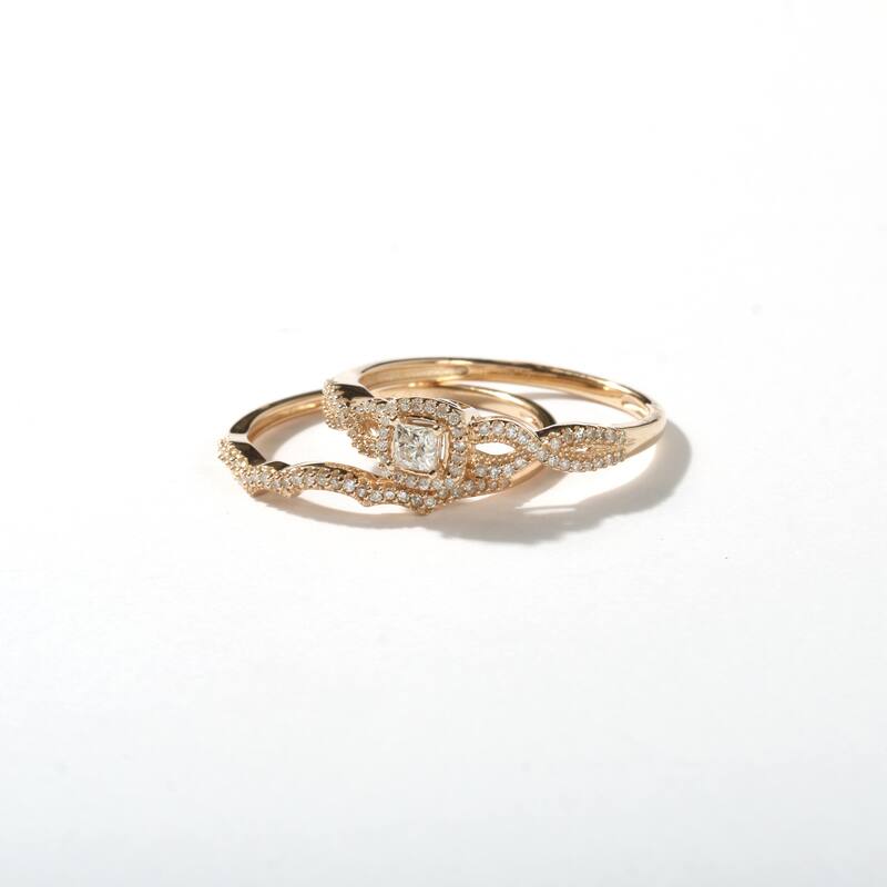 3/8ct TDW Diamond Twisted Halo Bridal Set in 10K Gold for Women