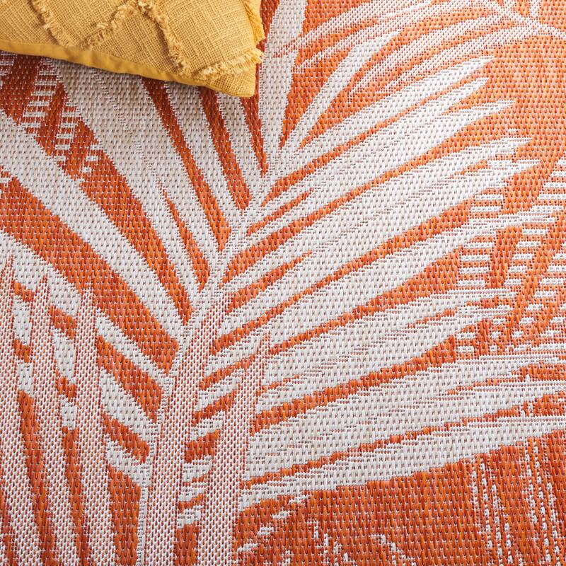 SAFAVIEH Beach House Rocilde Transitional Rug