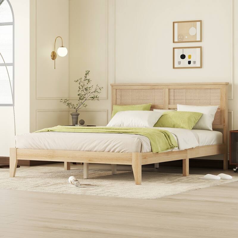 Modern Style Queen Size Rubber Wooden Bed with Rattan Headboard for Bedroom