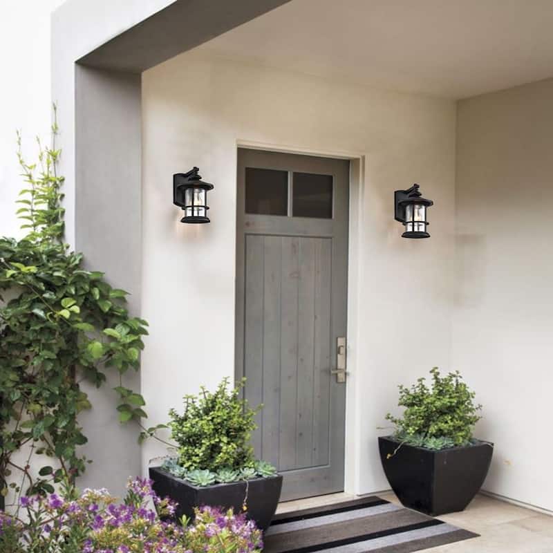 Belle 1 Light Transitional Outdoor Wall Lantern