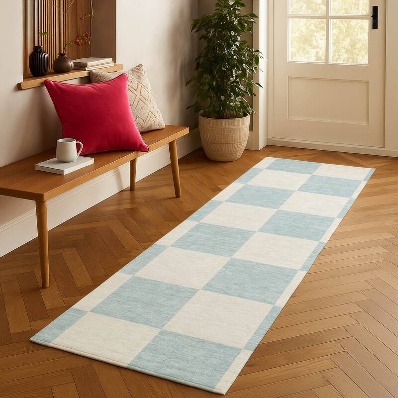 Machine Washable Indoor/ Outdoor Modern Checker Chantille Rug