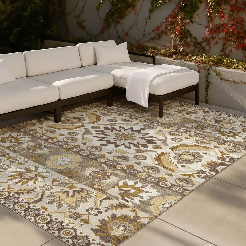 Machine Washable Indoor/ Outdoor Traditional Aspen Chantille Rug