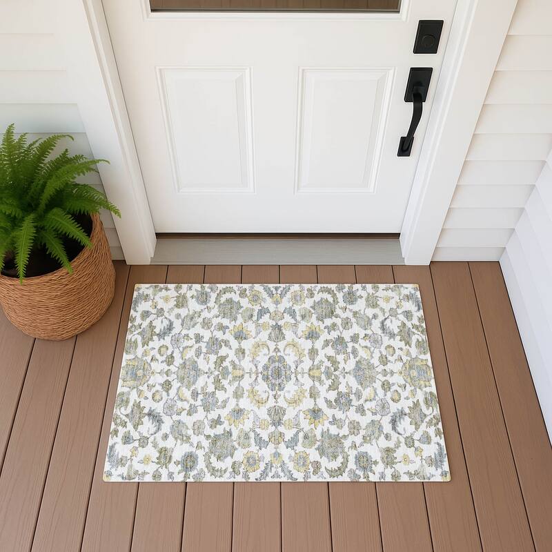 Machine Washable Indoor/ Outdoor Traditional Lanelle Chantille Rug - Ivory - 1'8" x 2'6"