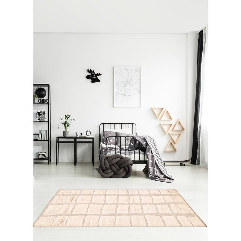 ECARPETGALLERY Hand-knotted Tangier Cream Wool Rug - 5'4 x 7'9