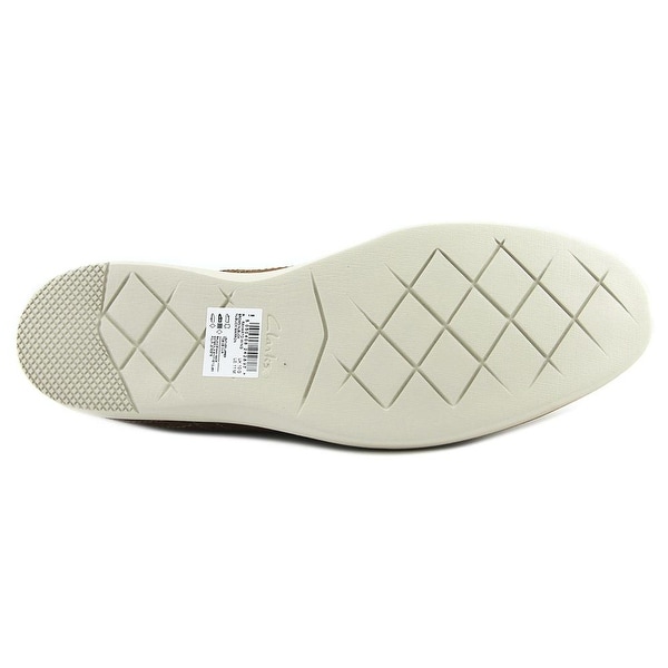 clarks raharto wingtip