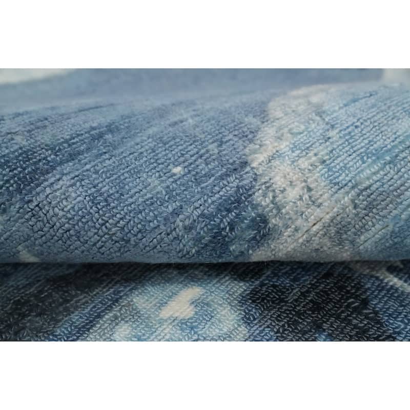 Hand Knotted Oriental Viscose Silk Carpet Modern Animal Pictorial Navy Blue & Blues Modern Area Rug - 7' 11'' X 5' 6''