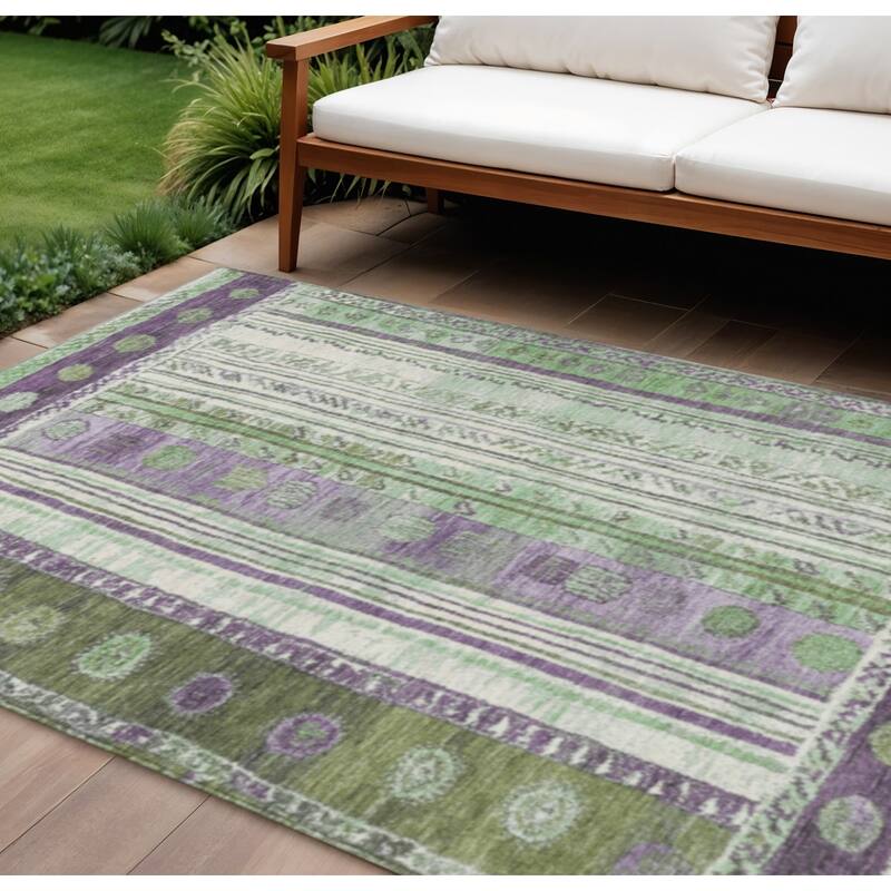 HomeRoots Striped Transitional Rectangle Outdoor Rug - 10' X 14'