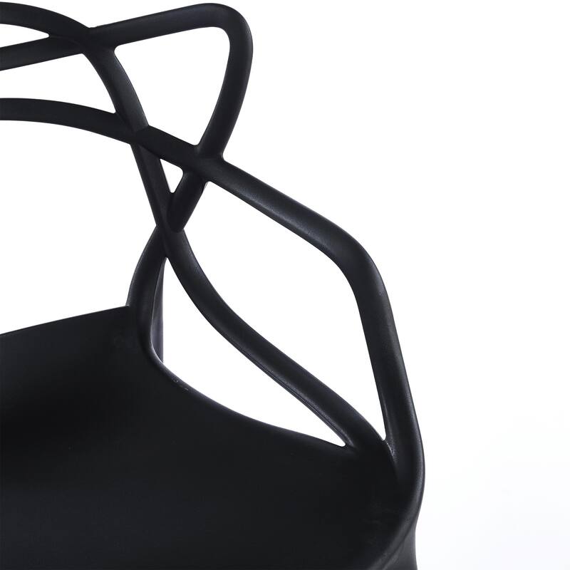 Set of 4 Plastic Dining Chairs