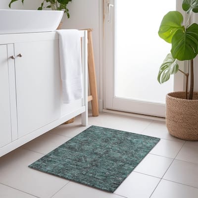 Machine Washable Indoor/ Outdoor Traditional Persian Chantille Rug