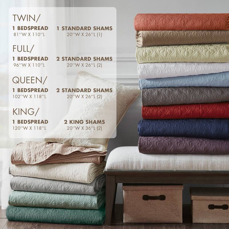 Madison Park Mansfield Reversible Oversized 3-piece Solid Texture Bedspread Quilt Set with Matching Shams