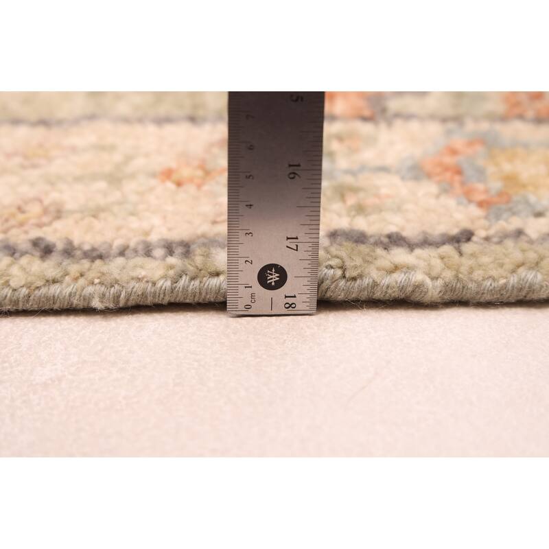 ECARPETGALLERY Hand-knotted Jules Serapi Light Green Wool Rug - 2'6 x 8'0