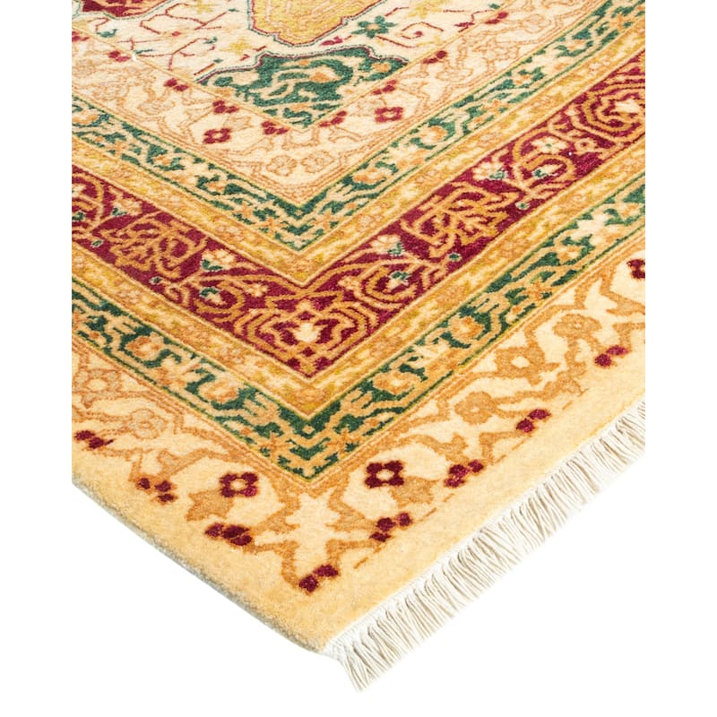 Overton Handknotted Wool Traditional Geometric Ivory Area Rug - 6' x 9'