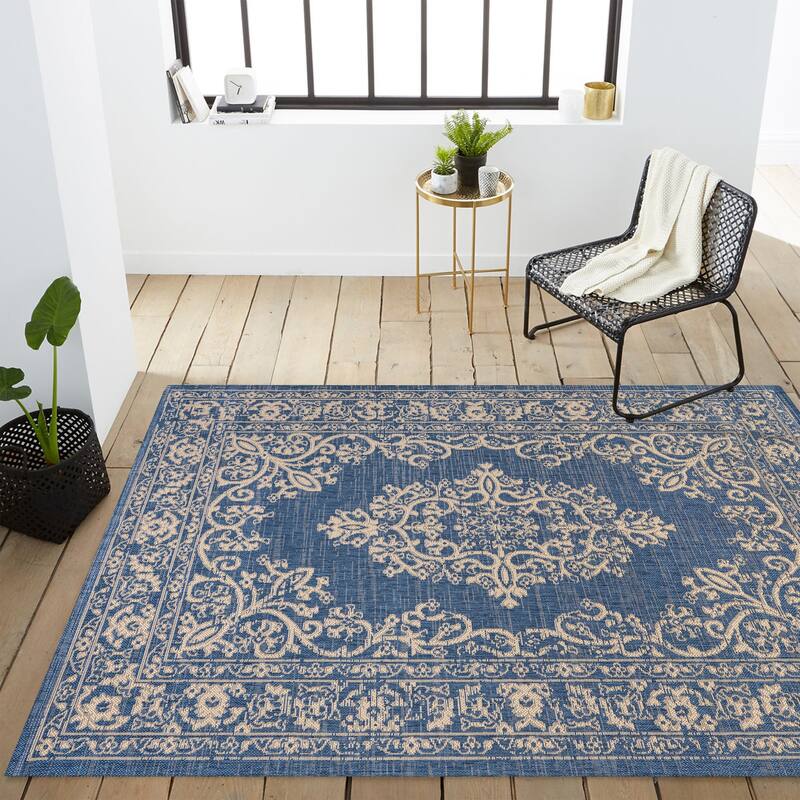 JONATHAN Y Tuscany Filigree Indoor/Outdoor Area Rug
