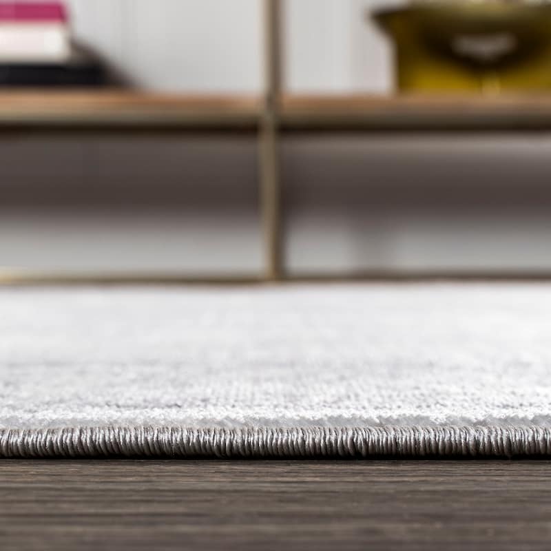JONATHAN Y Loom Ornate Medallion Traditional Area Rug