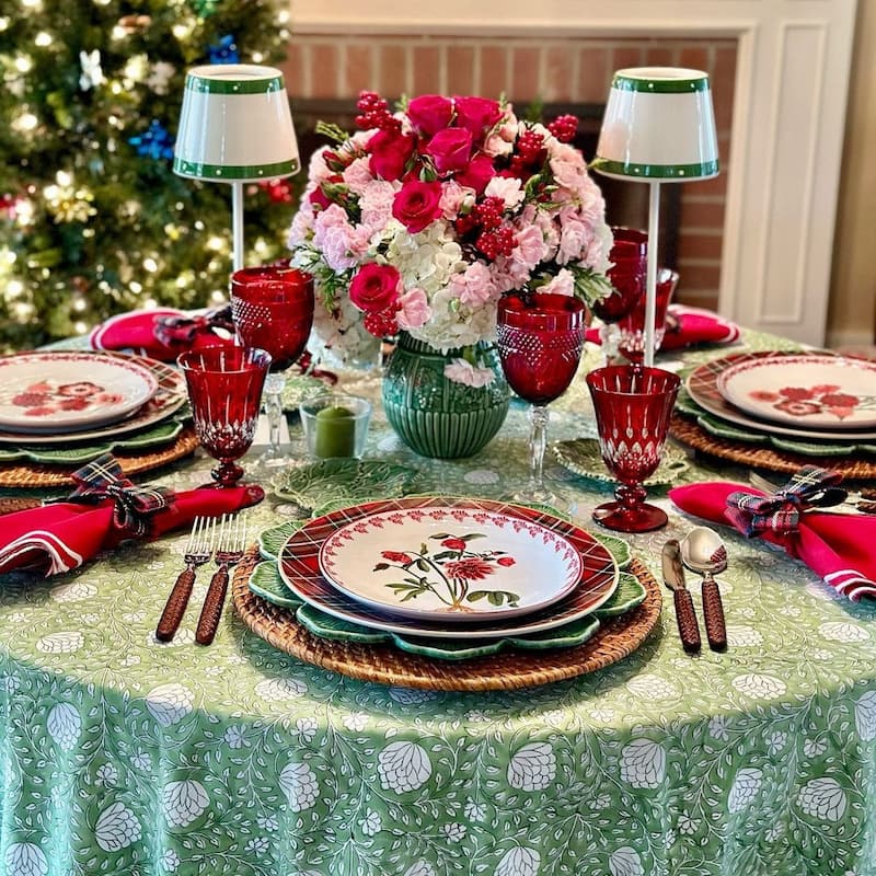 Eden green round tablecloth