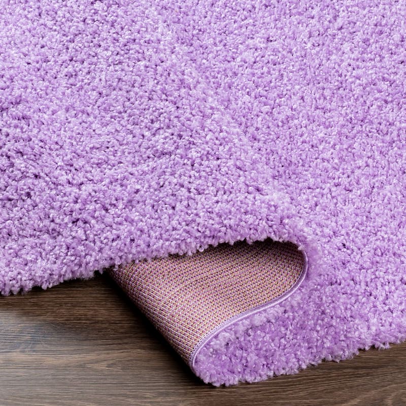 Artistic Weavers Dawsen Solid Plush Area Rug