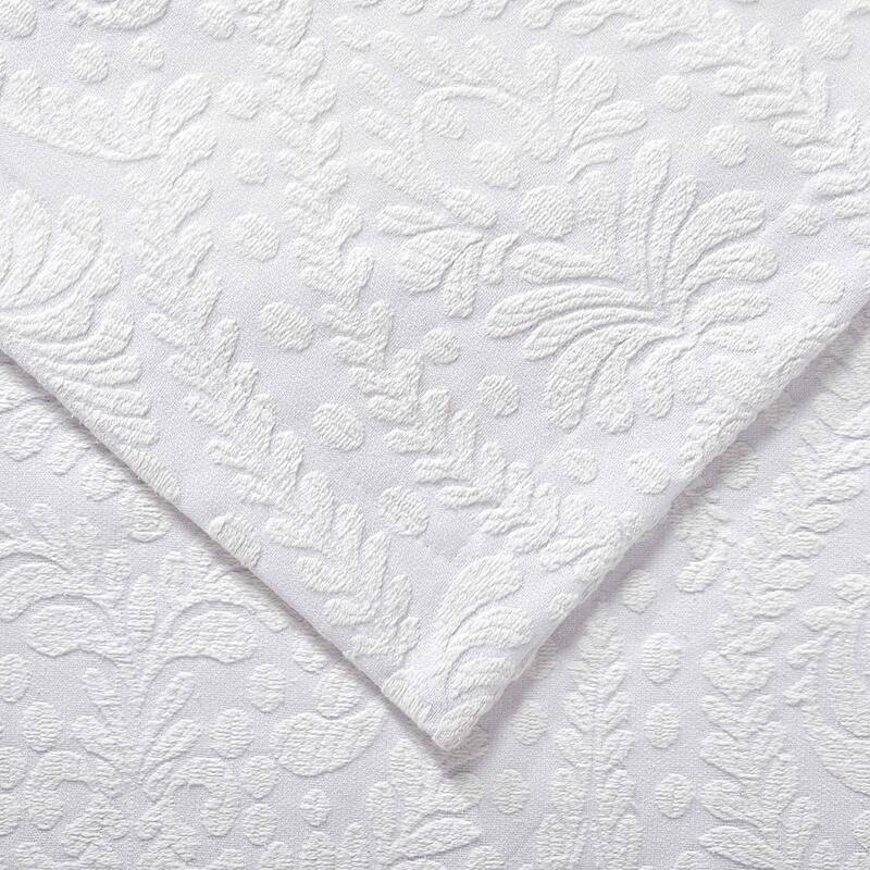Superior Aspen Jacquard Floral Scalloped Edges Cotton Blend Bedspread Set