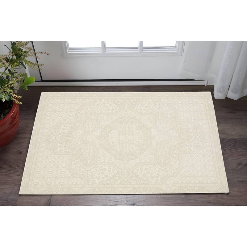 HomeRootsMedallion Transitional Rectangle Area Rug - 59.84' X '39.37' X '0.39