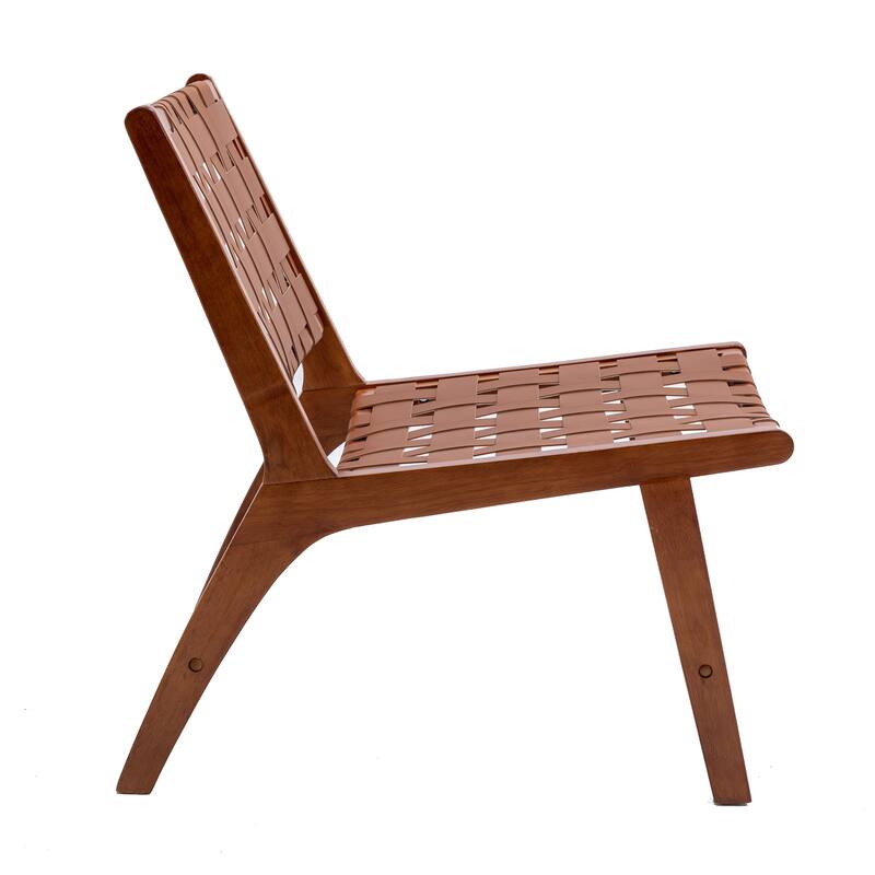 Wooden Living Room Lounge Chair With White Wool Carpet