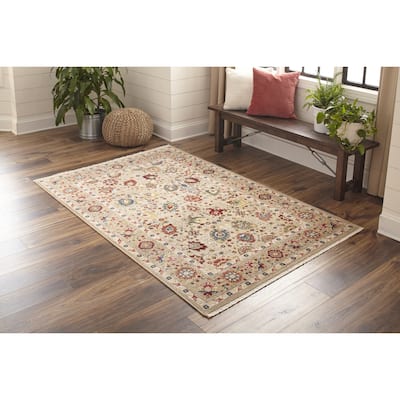 Momeni Lenox Traditional Area Rug