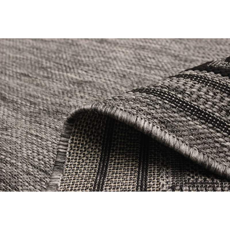 ECARPETGALLERY Machine Woven Versach Grey Area Rug