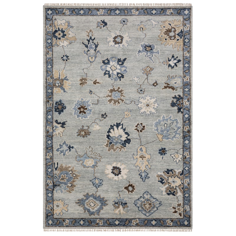 Maylin Traditional Oriental Light Blue/ Blue Area Rug