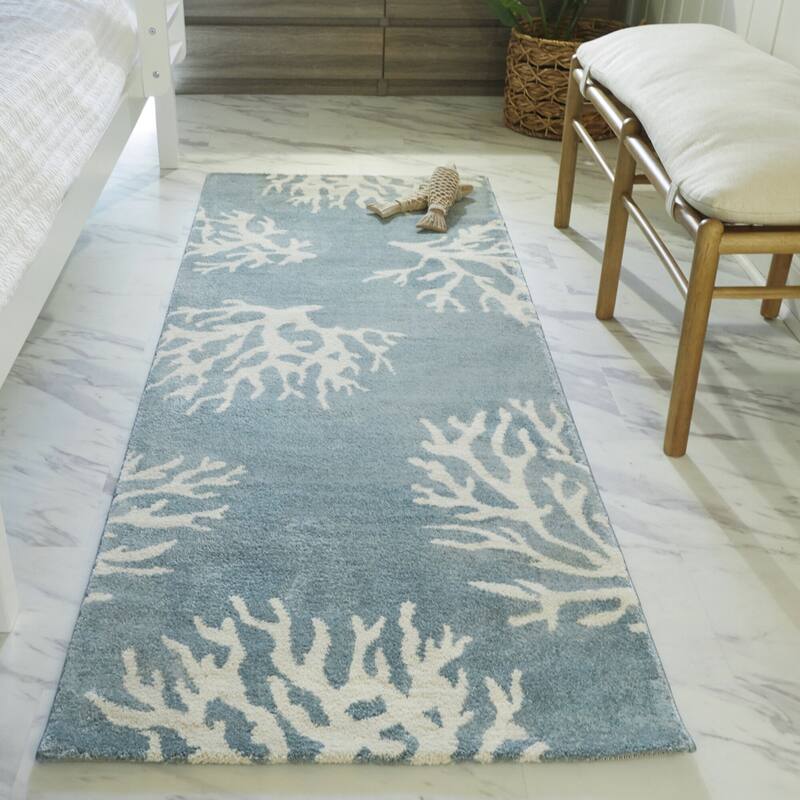 Caistor Coastal Coral Reef Pattern Tropical Area Rug - Runner 2'7" x 7' - Light Blue
