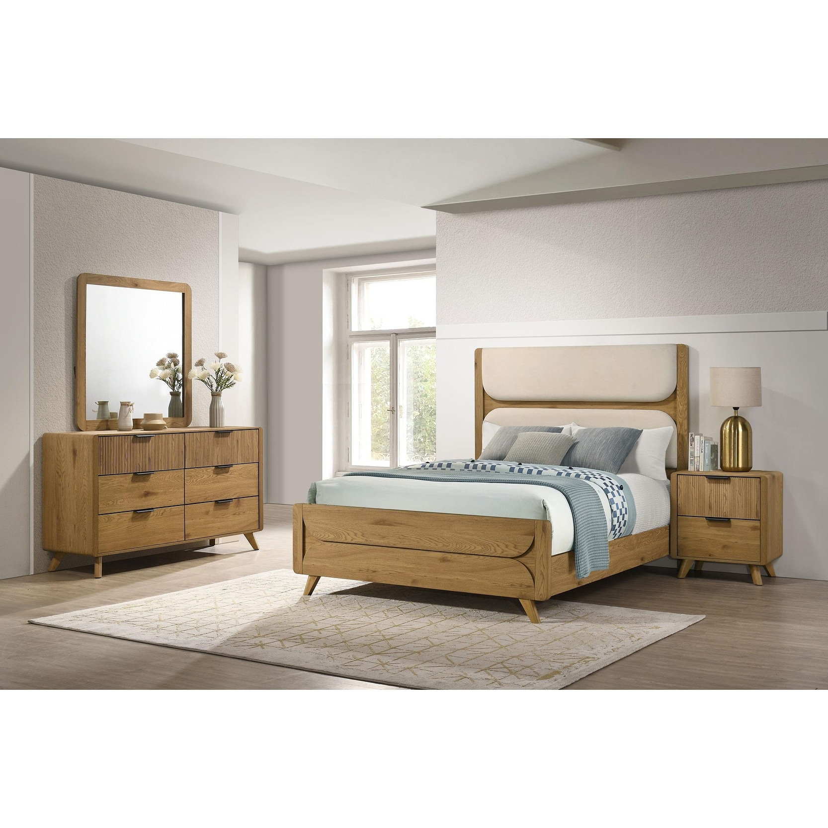 Bennett Bedroom Set Light Oak