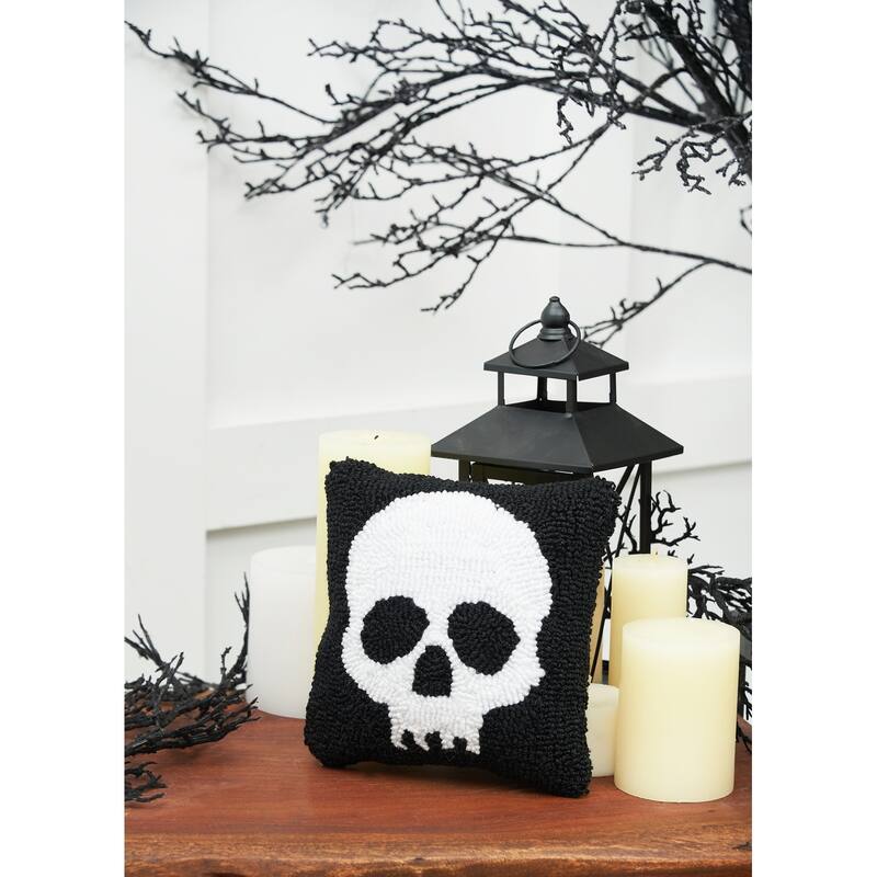 Skull Halloween Hooked Throw Pillow