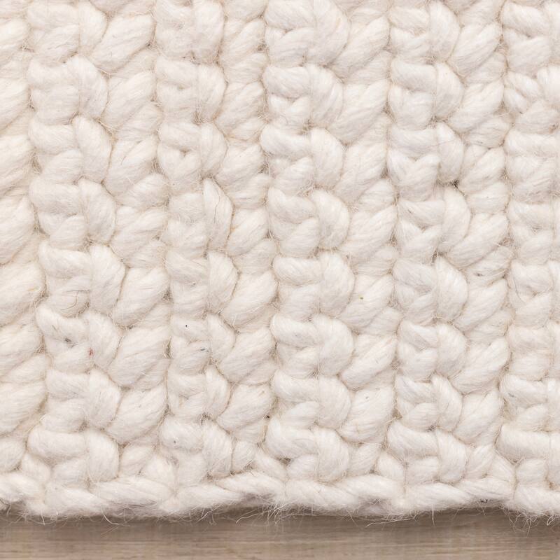 White Knotted Design Wool Handmade Rug