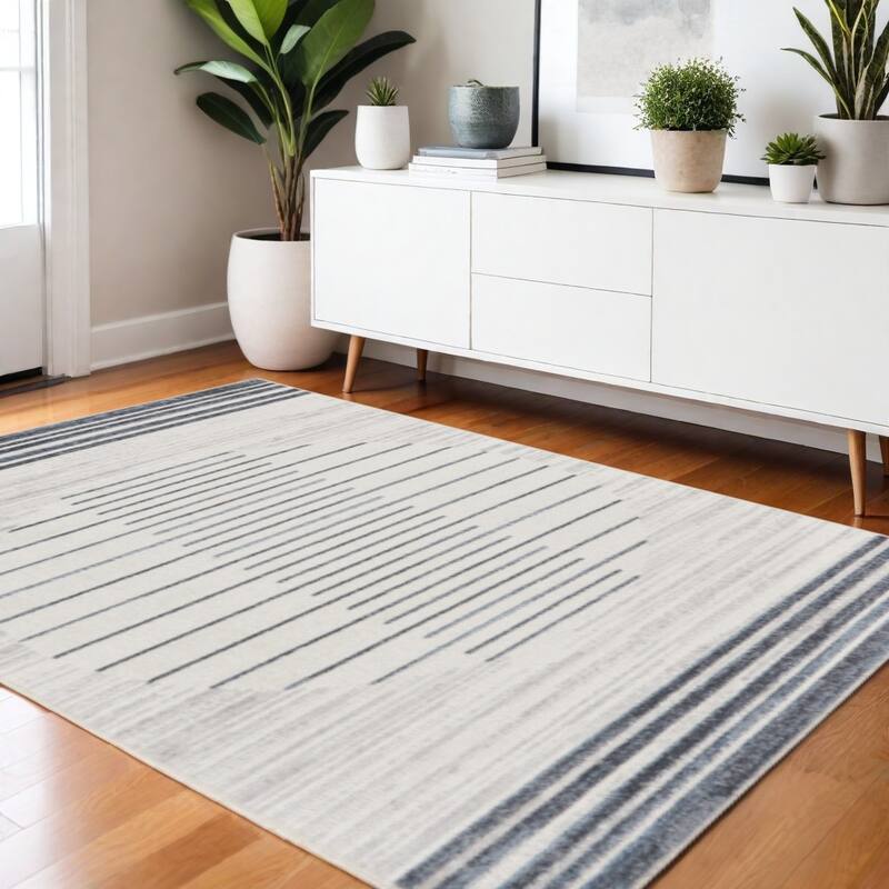 HomeRoots Geometric Modern Rectangle Area Rug - 72.00 in. x 48.00 in.  x 0.25 in.