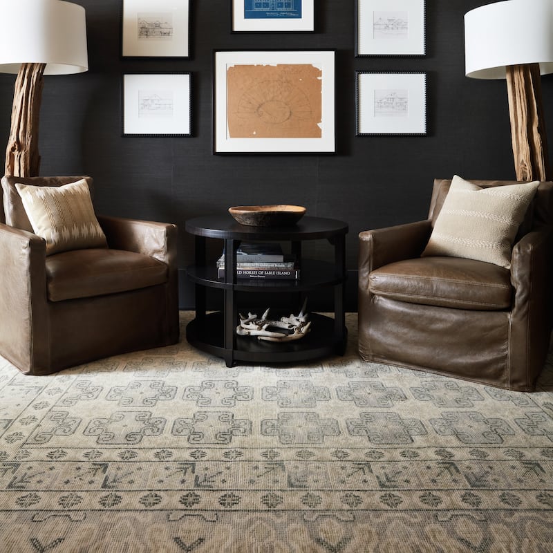 Hand-Knotted Stafford Border Ivory/ Green Area Rug