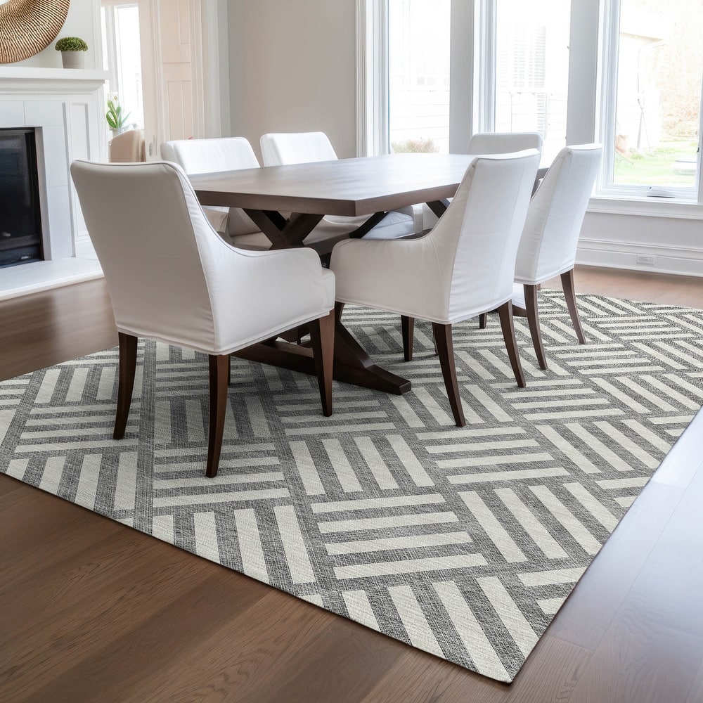Machine Washable Indoor/ Outdoor Chantille Contemporary Geo Rug