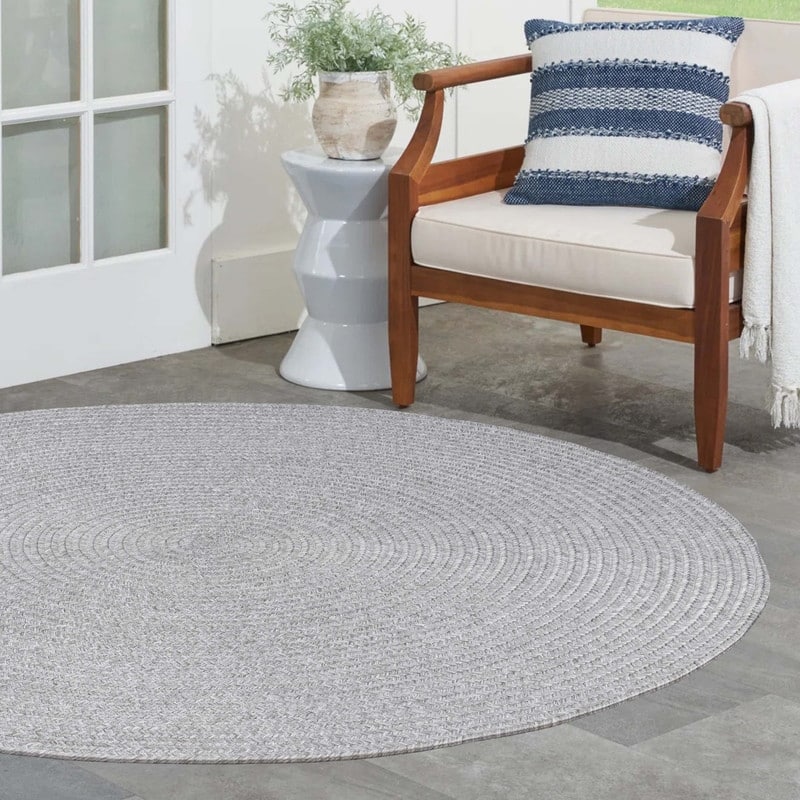 Superior Braided Reversible Indoor/Outdoor Area Rug