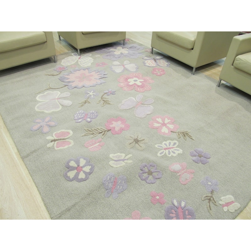 Hand-Tufted Wool Gray Transitional Animal Kid's Butterfly Rug - Whimsical Charm and Cozy Comfort