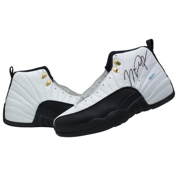 signed michael jordan shoes