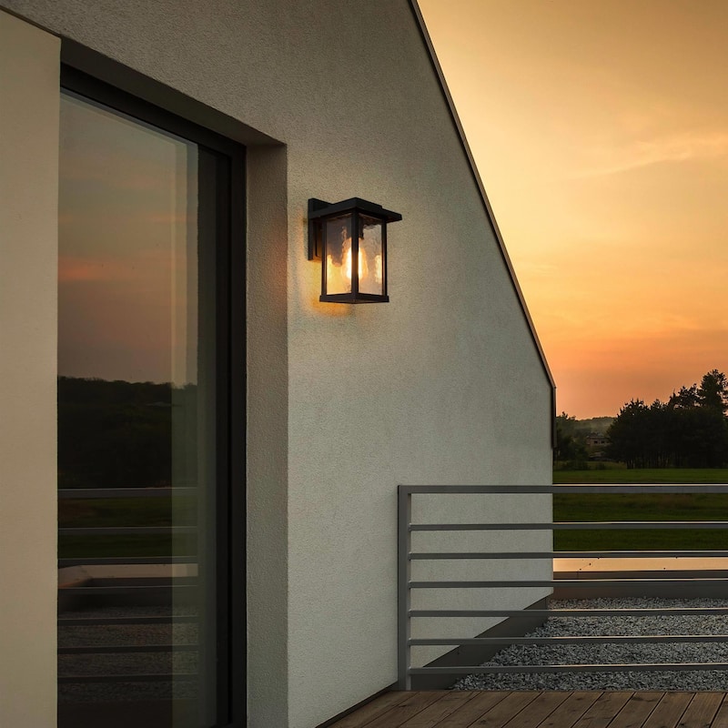 Havenside Home Modern Farmhouse 1-Light Outdoor Lantern Light with Textured Glass - W6.5"x H11"x E7.5"