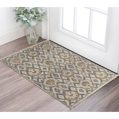 Zadel Floral Traditional Stain Resistant Soft Area Rug By HomeRoots - 2' x 3'