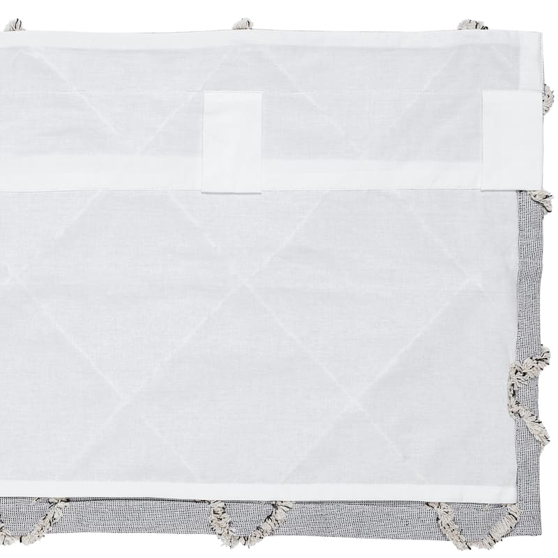 Frayed Lattice Creme & Black Valance 16x72 - M