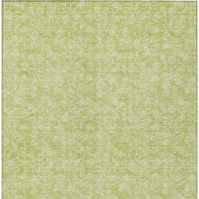 HomeRoots Floral Transitional Rectangle Outdoor Rug