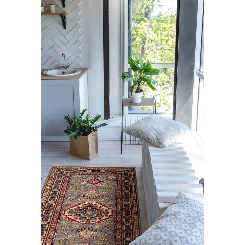 ECARPETGALLERY Hand-knotted Uzbek Ghazni Grey Wool Rug - 2'9 x 6'1